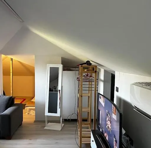 Kirevi 2 - Airport Ортаджа